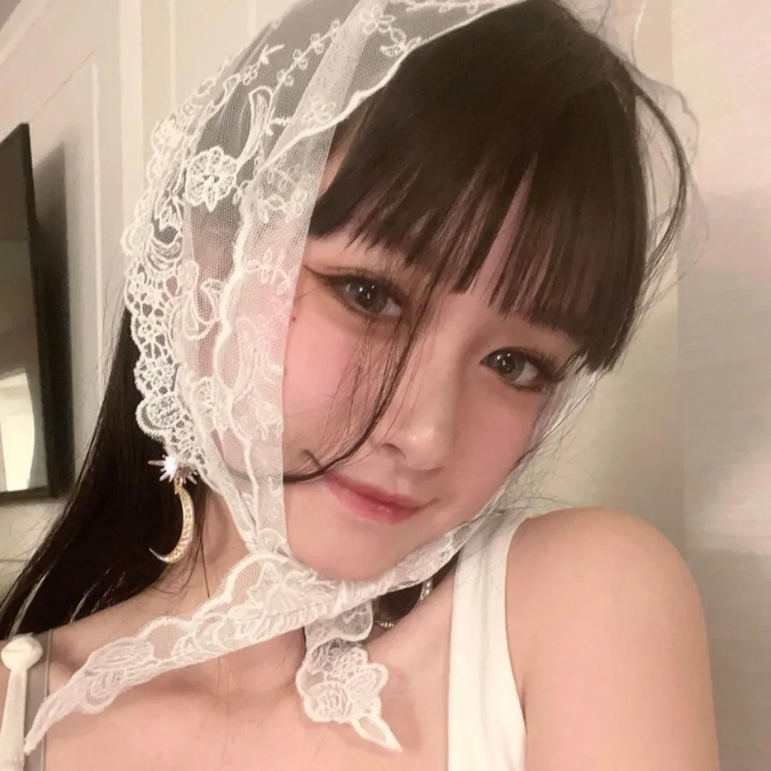 露丝和亚历克斯
